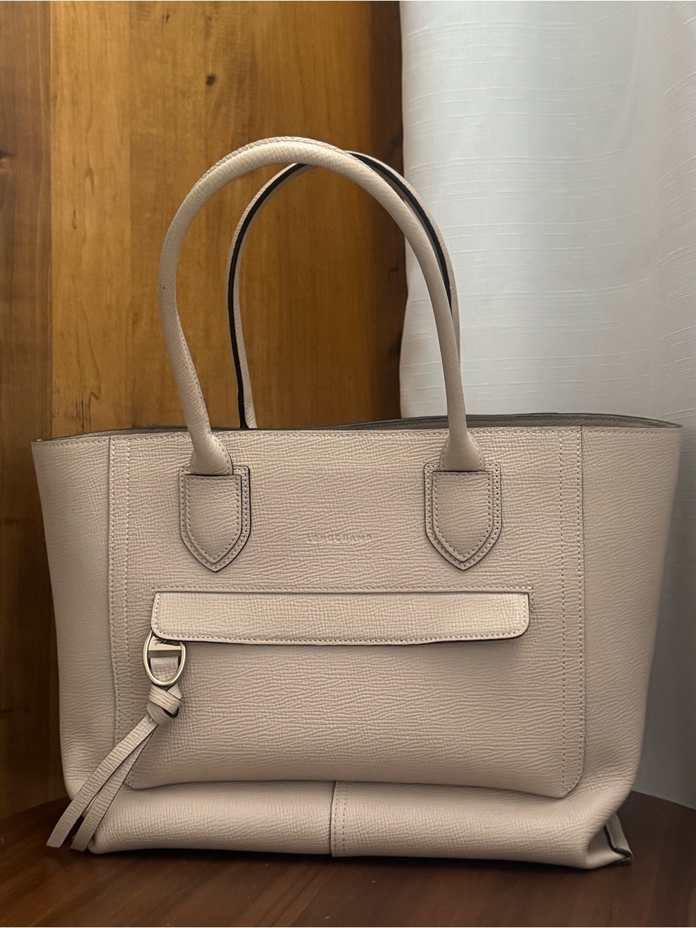 Longchamp Mailbox Leather Tote Chalk